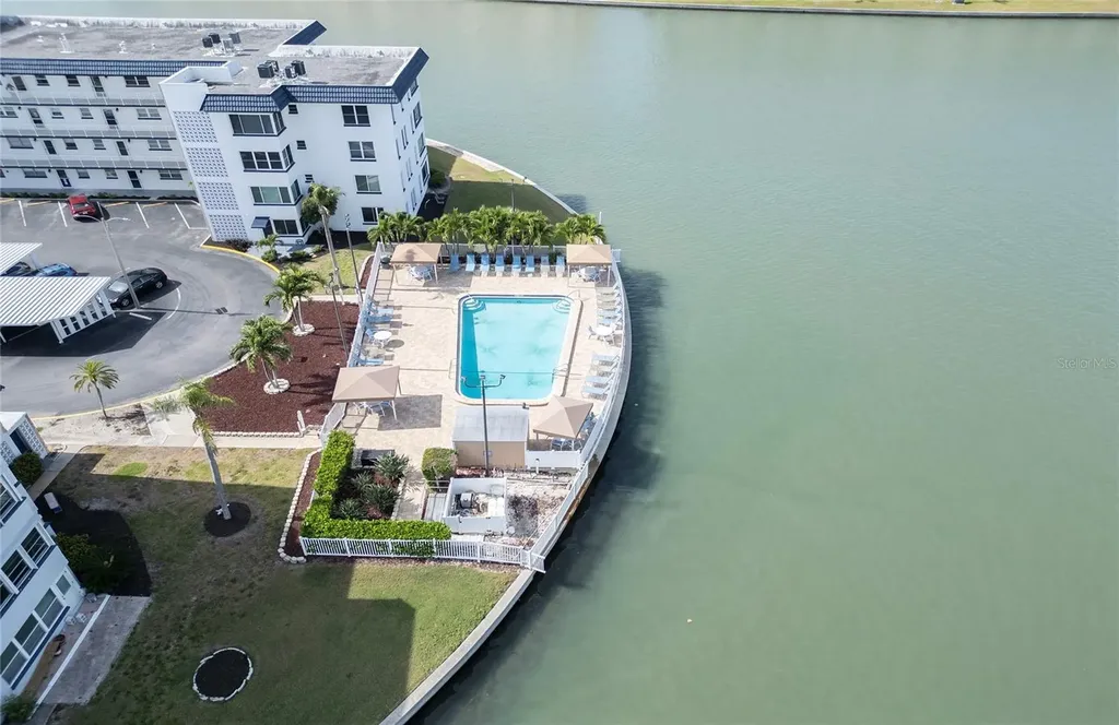 5940 30th Avenue S Gulfport FL 33707