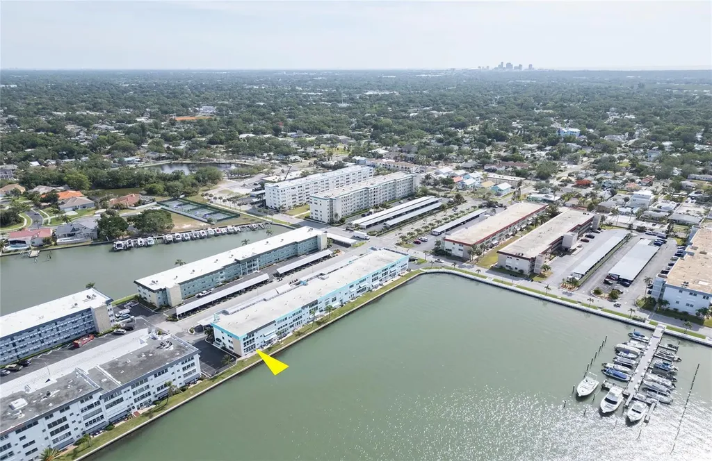 5940 30th Avenue S Gulfport FL 33707