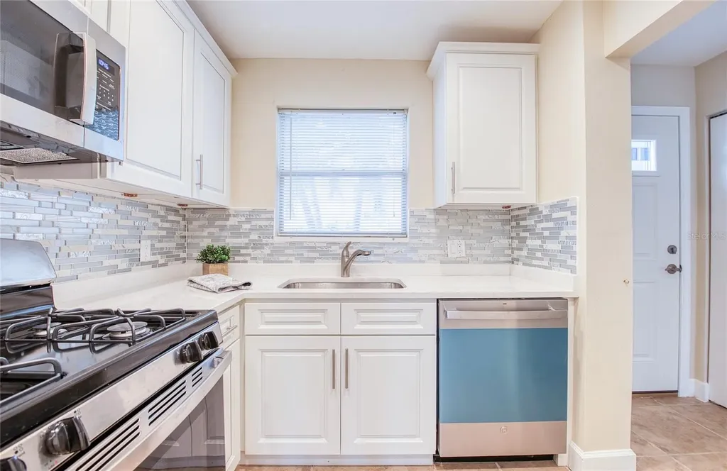 5940 30th Avenue S Gulfport FL 33707