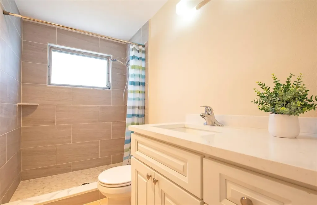 5940 30th Avenue S Gulfport FL 33707