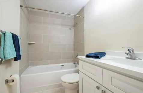 5940 30th Avenue S Gulfport FL 33707