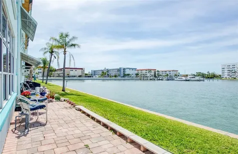 5940 30th Avenue S Gulfport FL 33707