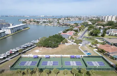 5940 30th Avenue S Gulfport FL 33707