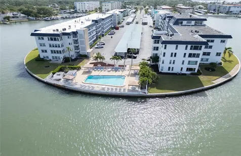 5940 30th Avenue S Gulfport FL 33707