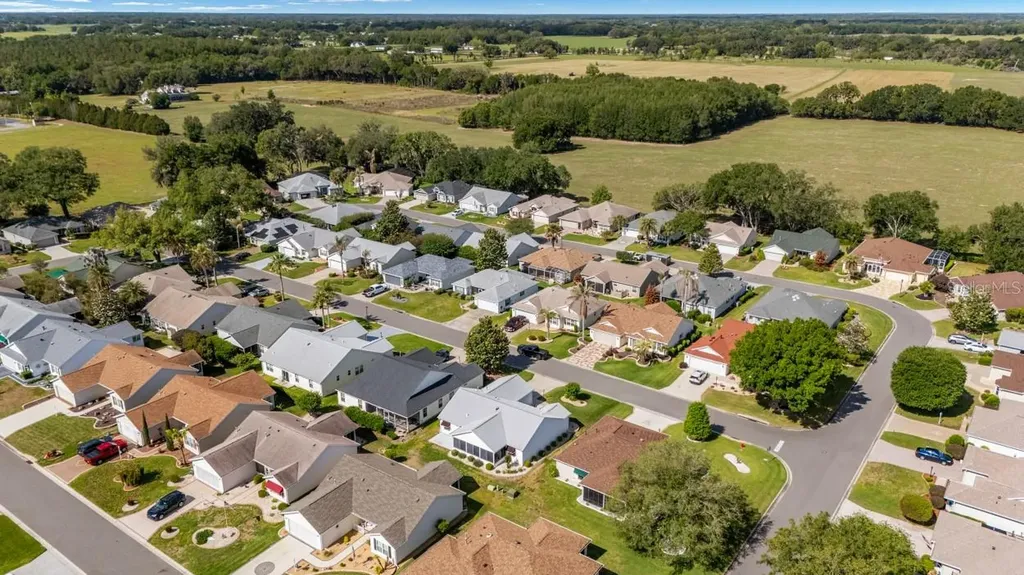 17637 SE 80th Altamaha Court The Villages FL 32162