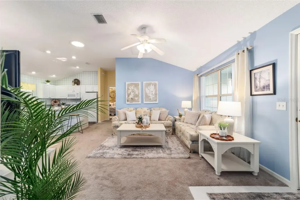 17637 SE 80th Altamaha Court The Villages FL 32162