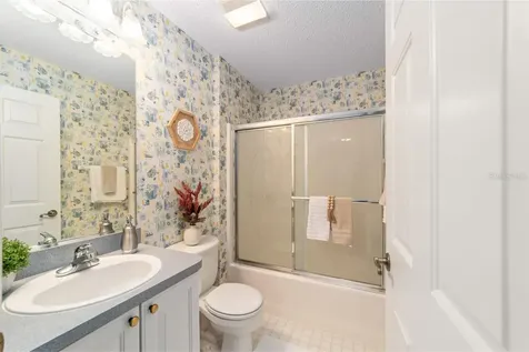 17637 SE 80th Altamaha Court The Villages FL 32162