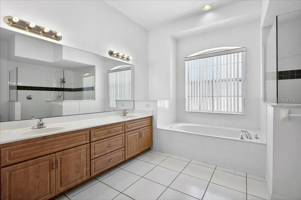 25 Westminster Drive Palm Coast FL 32164