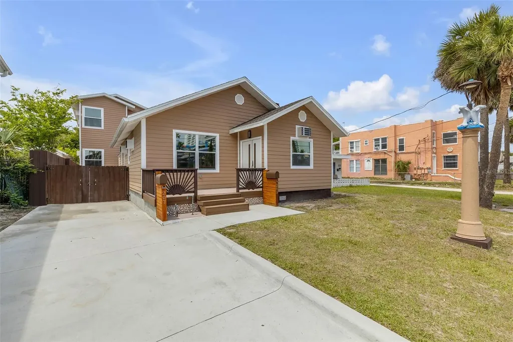 205 N Wild Olive Avenue Daytona Beach FL 32118