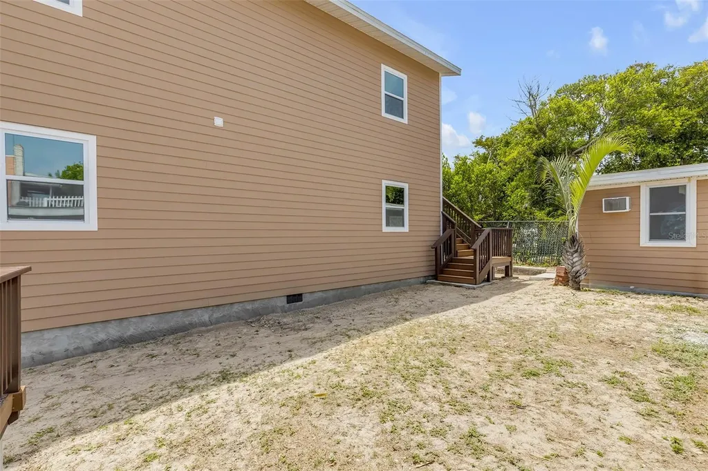 205 N Wild Olive Avenue Daytona Beach FL 32118