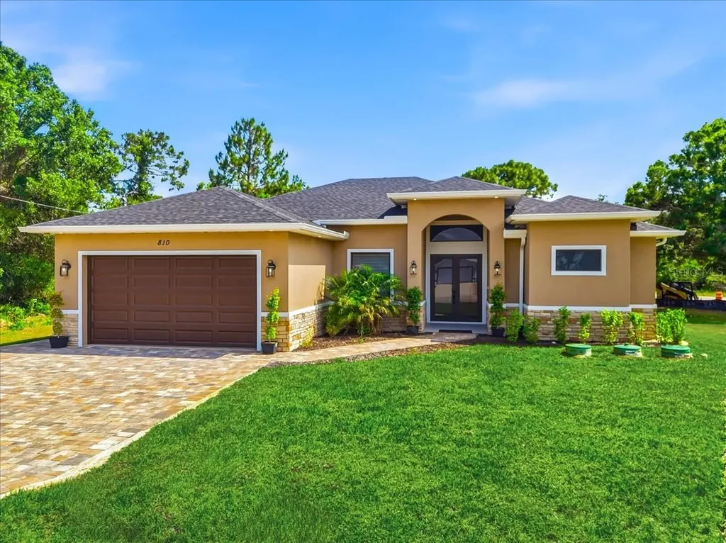 810 Sentinela Boulevard Lehigh Acres FL 33974