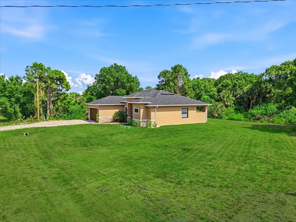 810 Sentinela Boulevard Lehigh Acres FL 33974