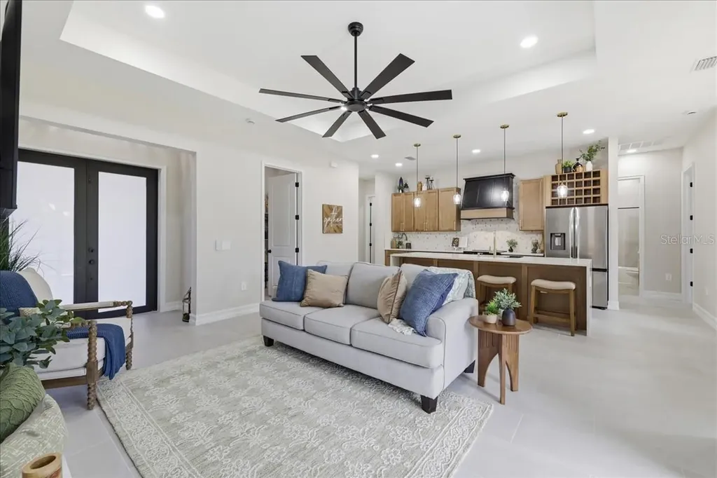 810 Sentinela Boulevard Lehigh Acres FL 33974