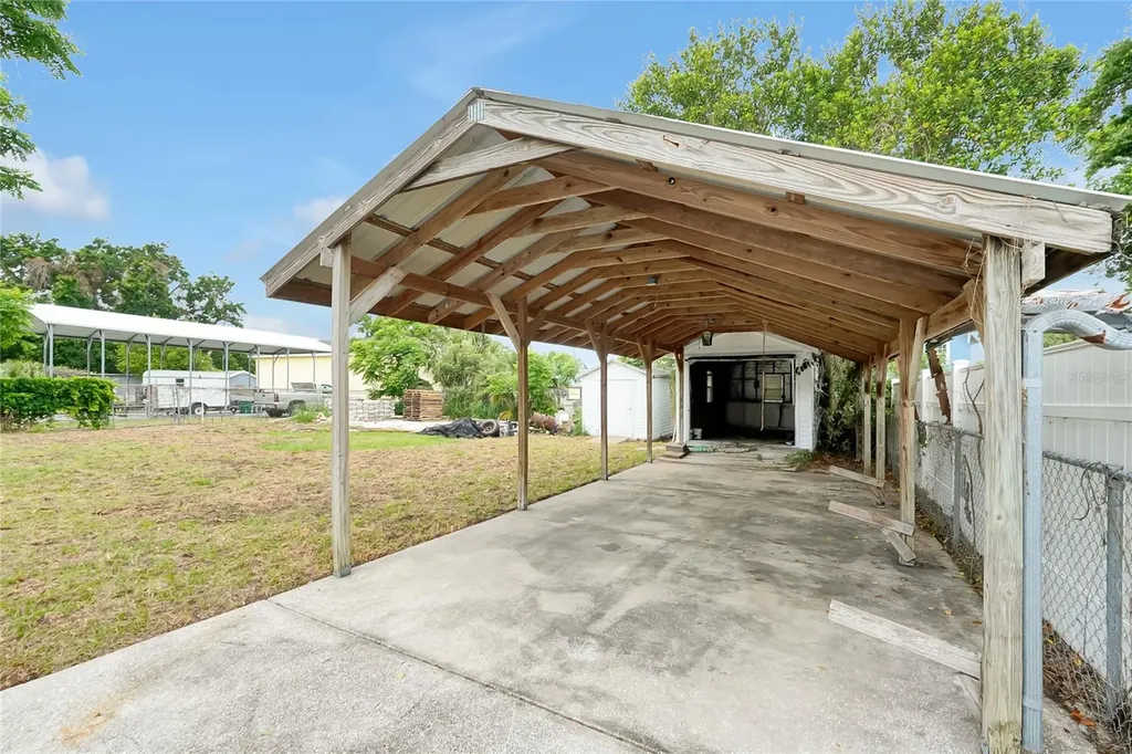 825 NW Avenue Y Avenue NW Winter Haven FL 33881
