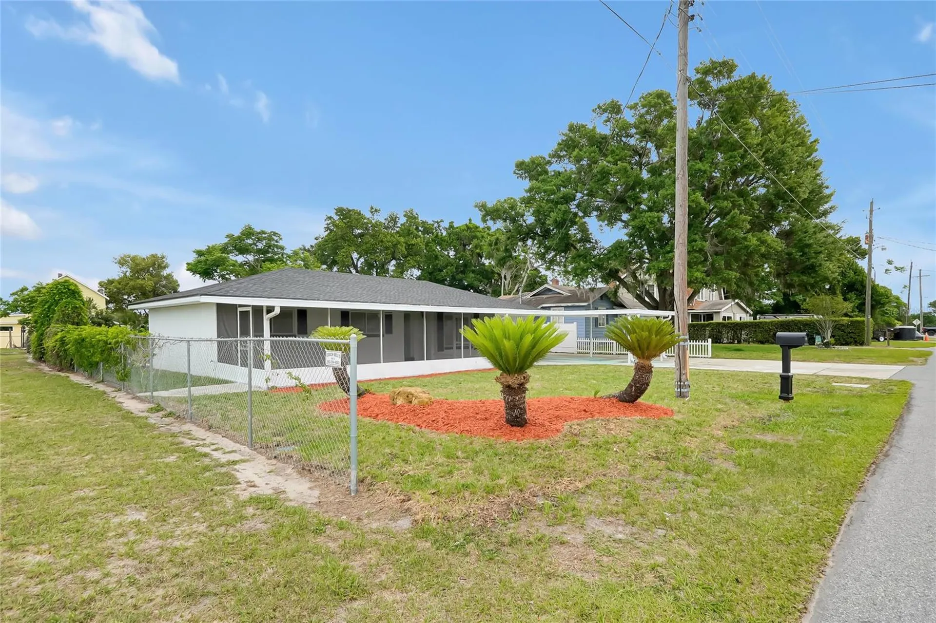 825 NW Avenue Y Avenue NW Winter Haven FL 33881