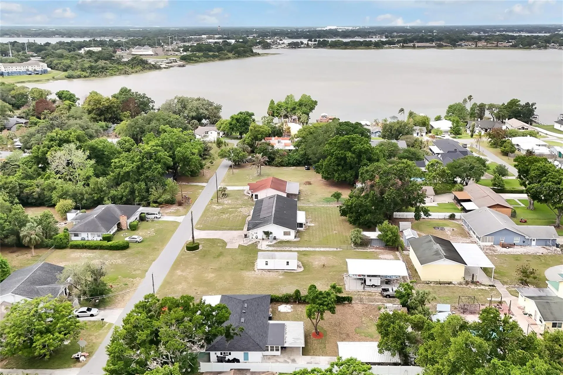 825 NW Avenue Y Avenue NW Winter Haven FL 33881