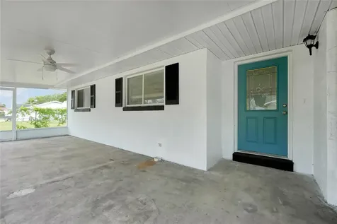 825 NW Avenue Y Avenue NW Winter Haven FL 33881