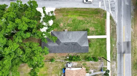 2303 N Florida Avenue Lakeland FL 33805