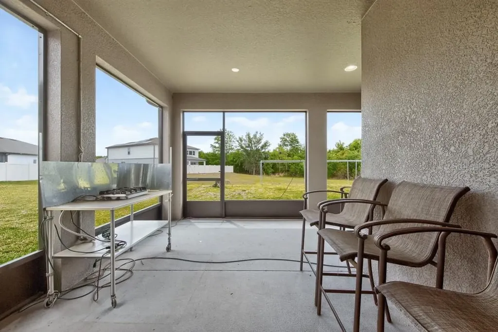 12337 Shining Willow Street Riverview FL 33579