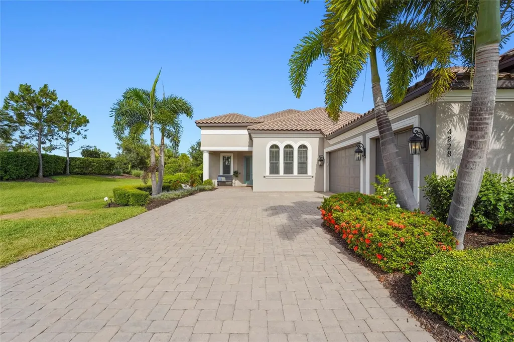 4828 Benito Court Bradenton FL 34211