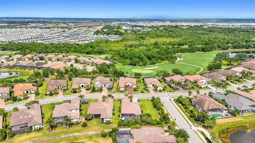 4828 Benito Court Bradenton FL 34211