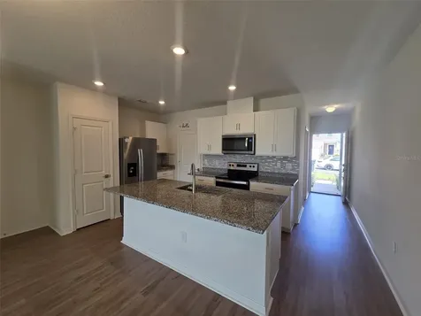 1483 Mirabella Circle Davenport FL 33897