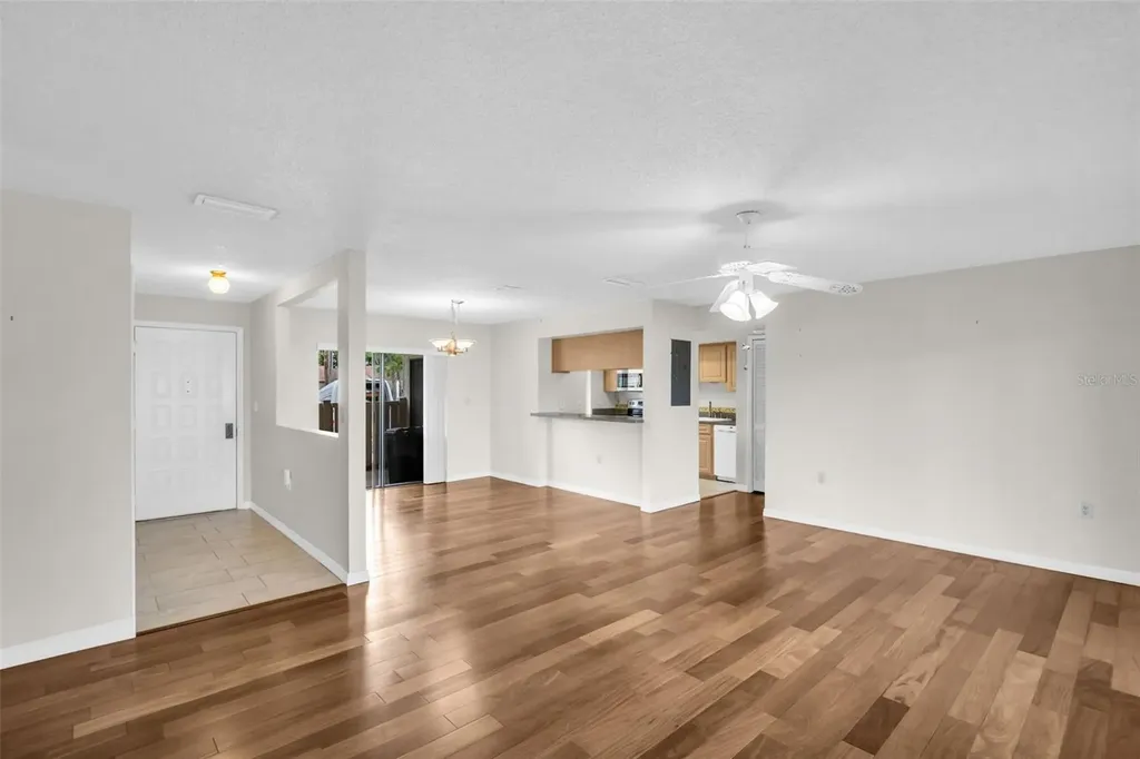 120 Evelyn Court Oldsmar FL 34677