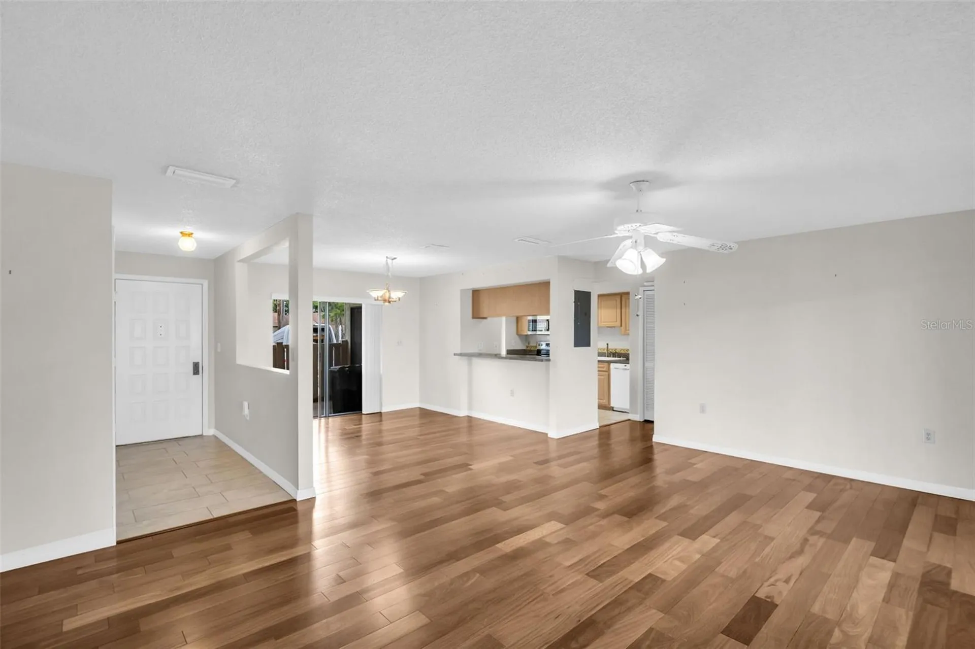 120 Evelyn Court Oldsmar FL 34677