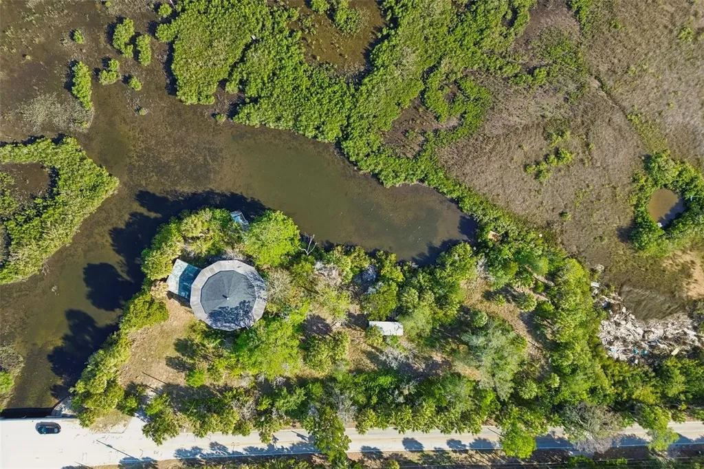 10501 Pine Island Drive Weeki Wachee FL 34607