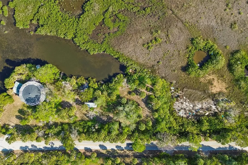 10501 Pine Island Drive Weeki Wachee FL 34607