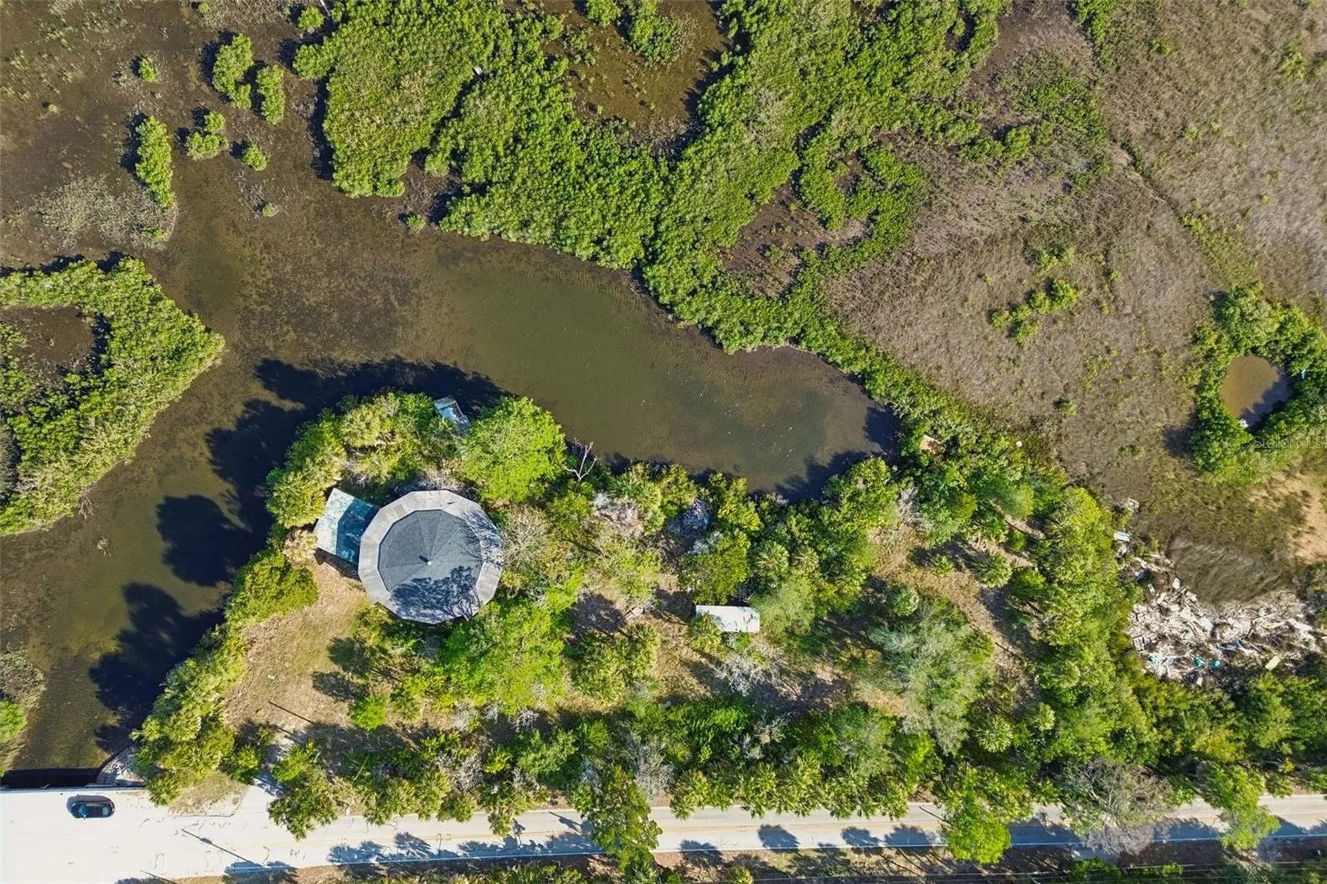 10501 Pine Island Drive Weeki Wachee FL 34607