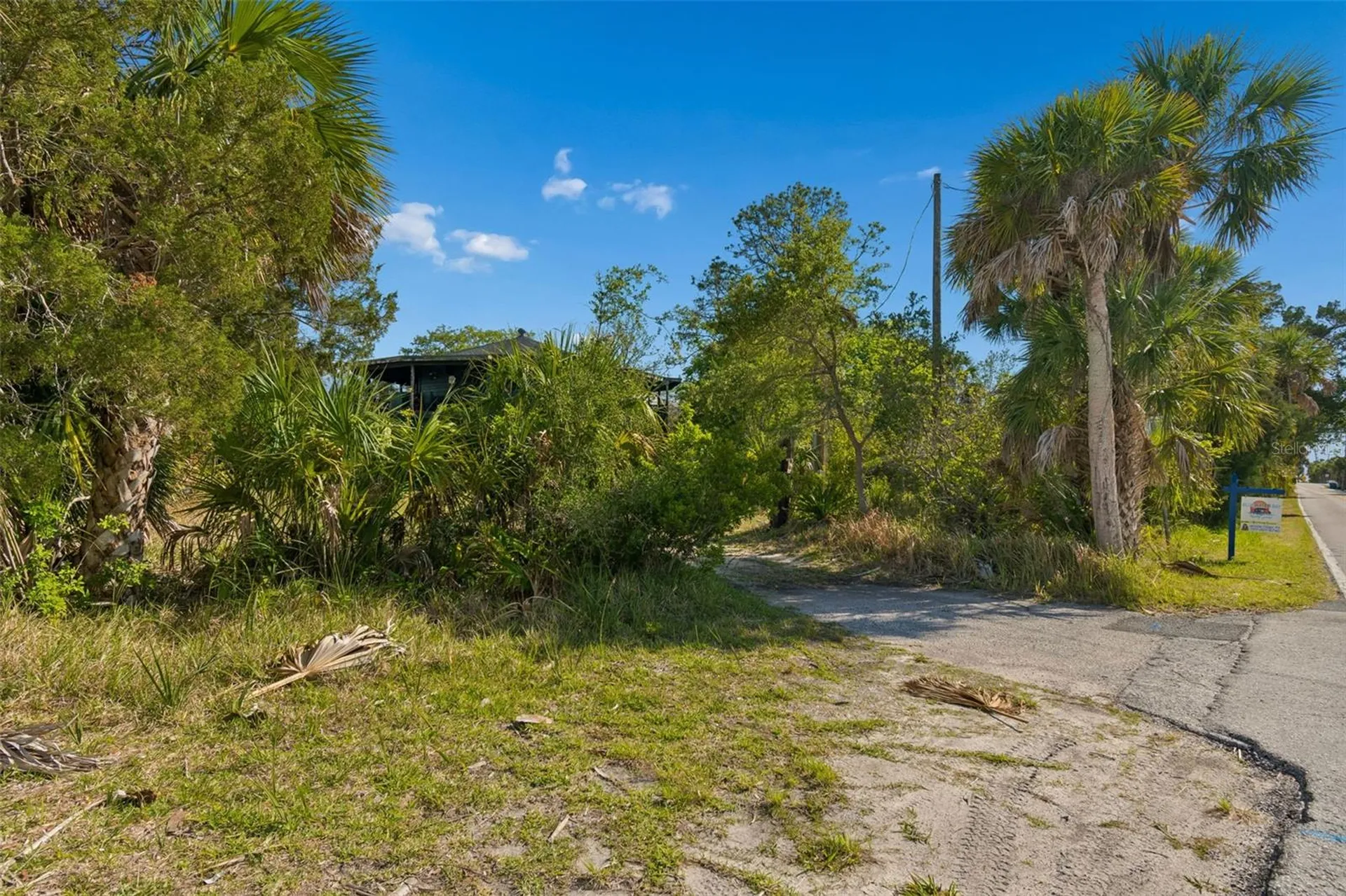 10501 Pine Island Drive Weeki Wachee FL 34607