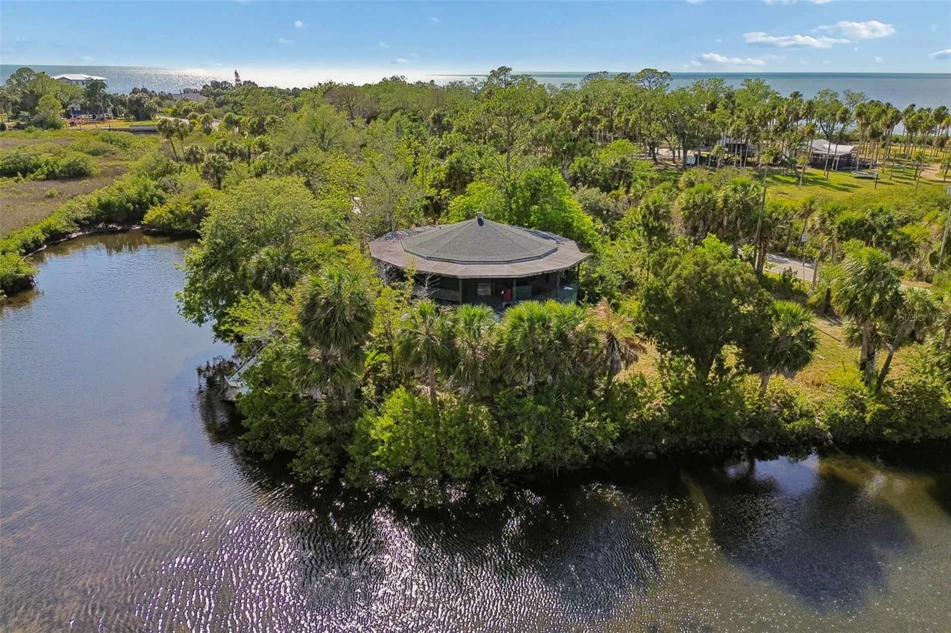 10501 Pine Island Drive Weeki Wachee FL 34607