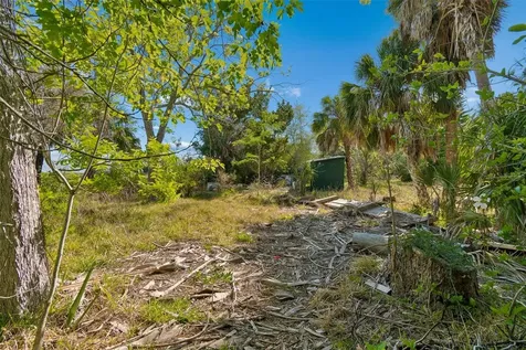 10501 Pine Island Drive Weeki Wachee FL 34607