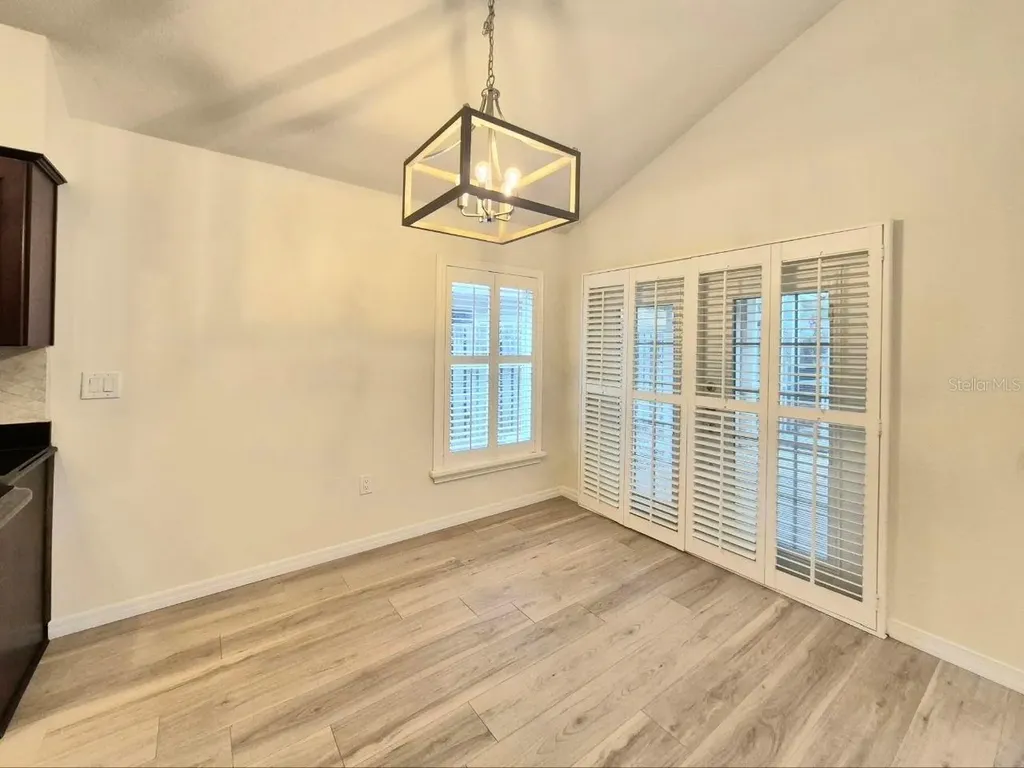 2214 Green Oaks Lane Tampa FL 33612
