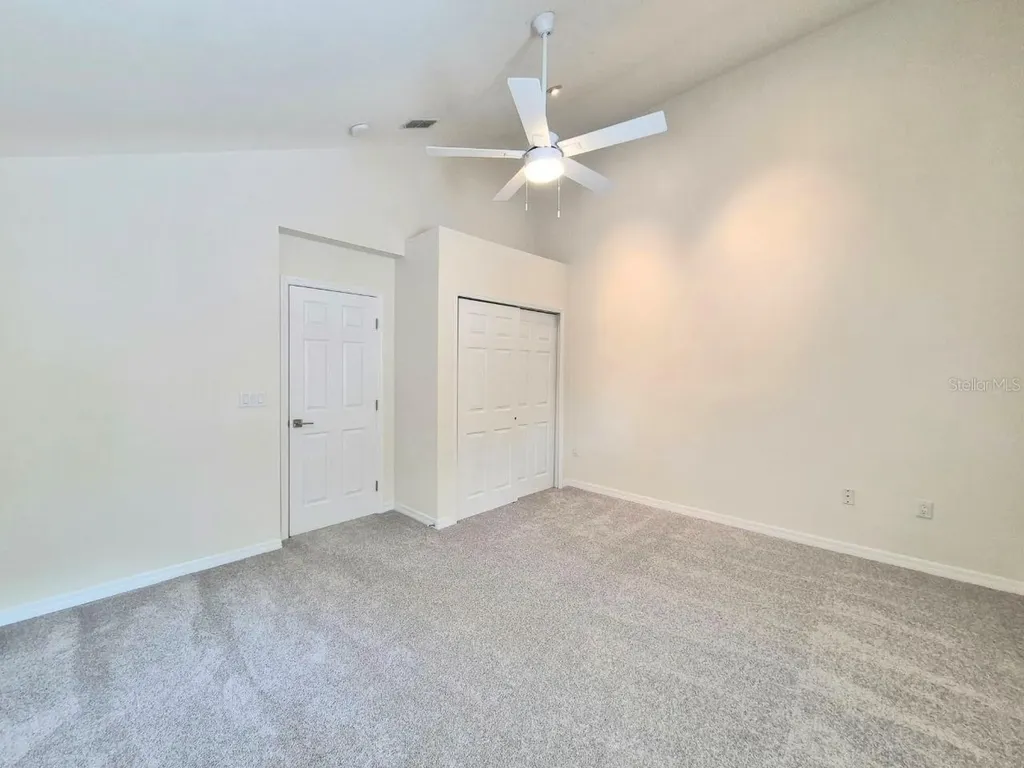 2214 Green Oaks Lane Tampa FL 33612