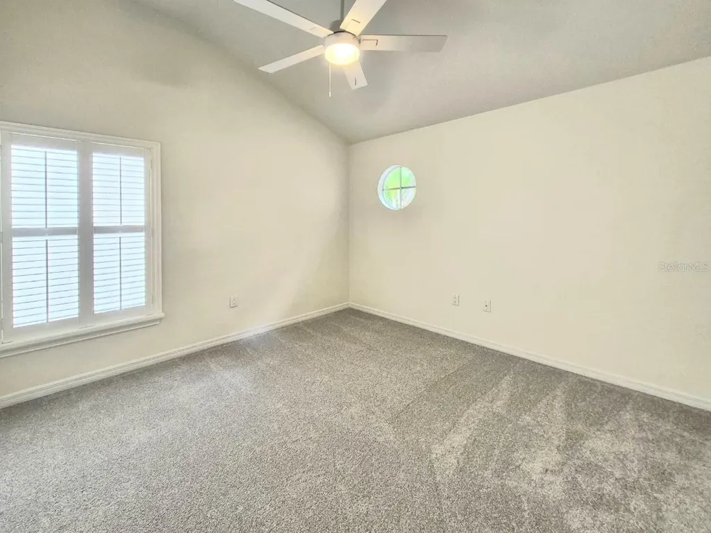 2214 Green Oaks Lane Tampa FL 33612