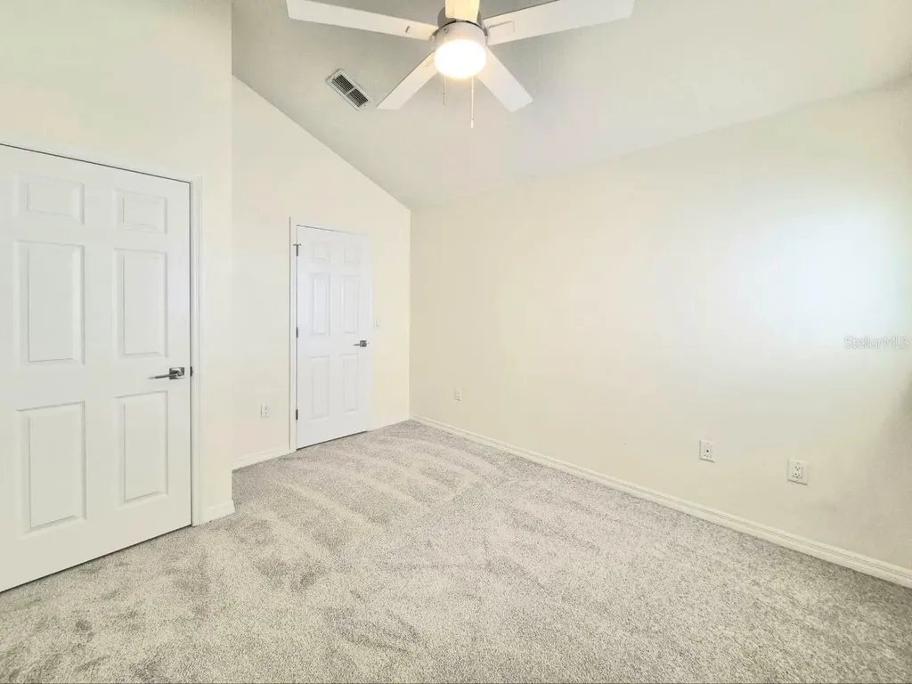 2214 Green Oaks Lane Tampa FL 33612