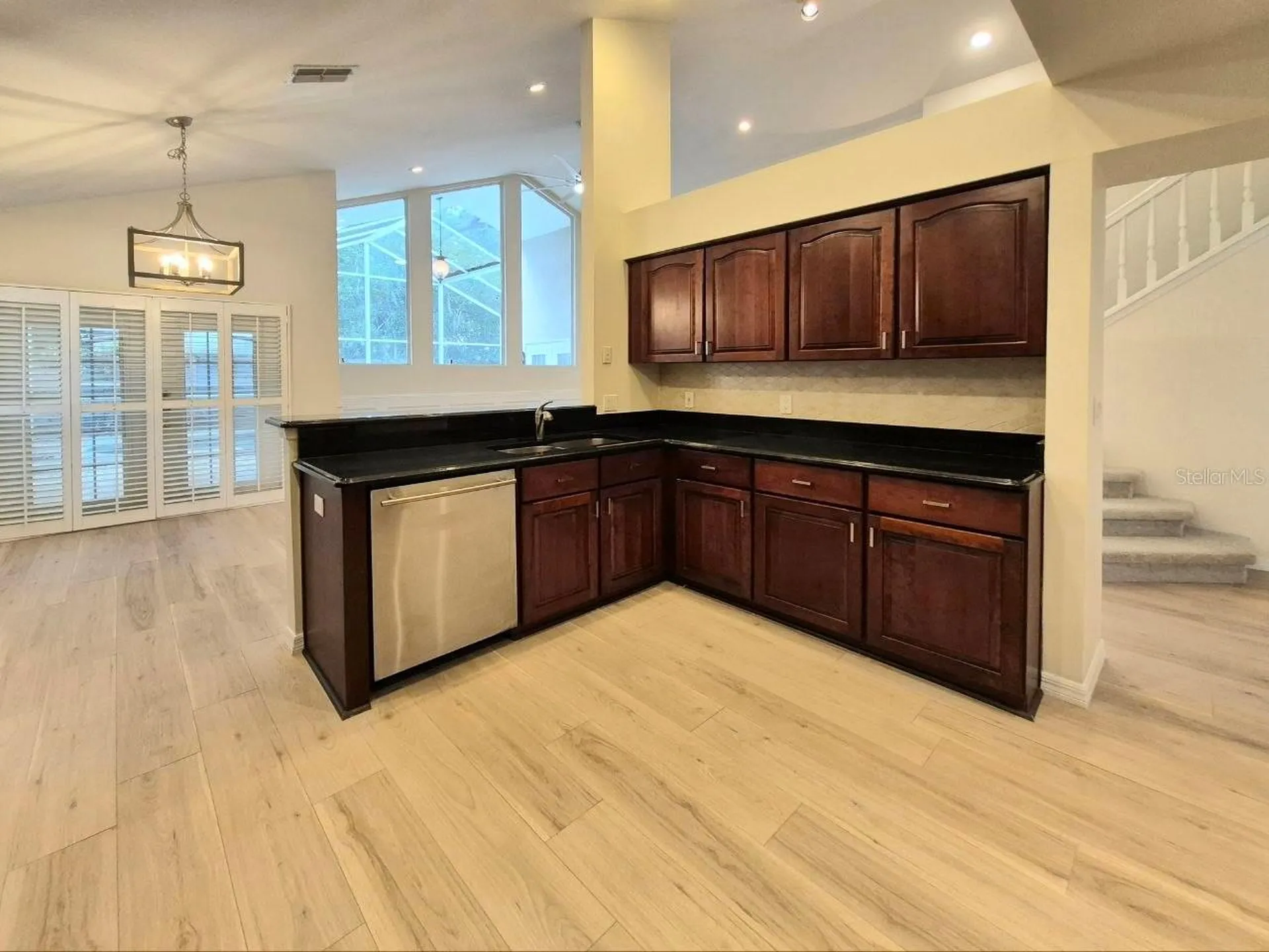 2214 Green Oaks Lane Tampa FL 33612