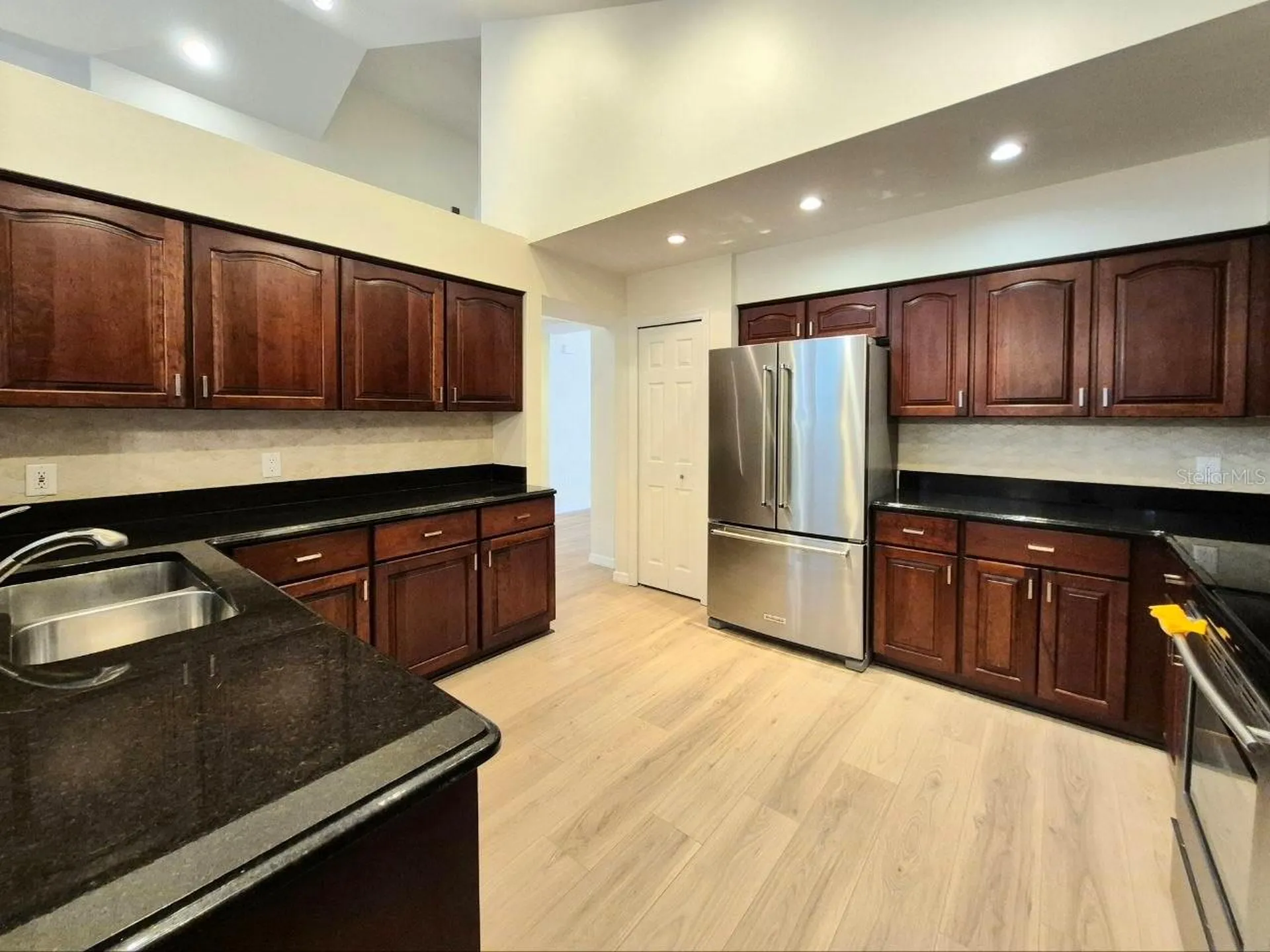 2214 Green Oaks Lane Tampa FL 33612