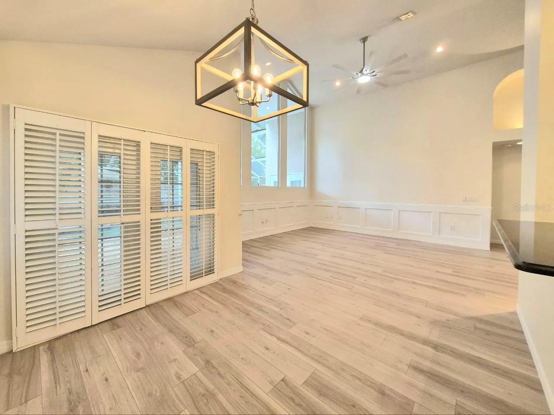 2214 Green Oaks Lane Tampa FL 33612