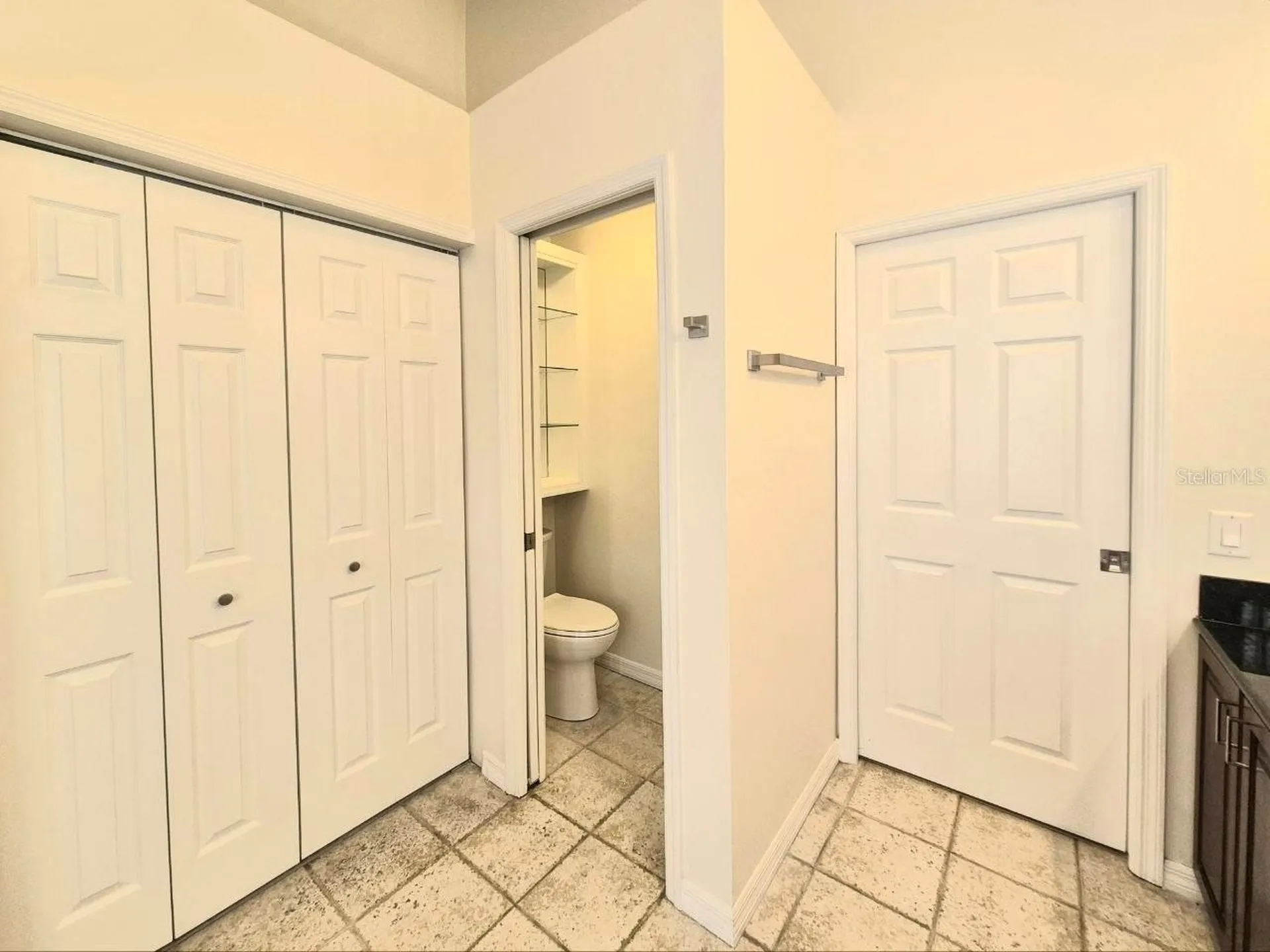 2214 Green Oaks Lane Tampa FL 33612