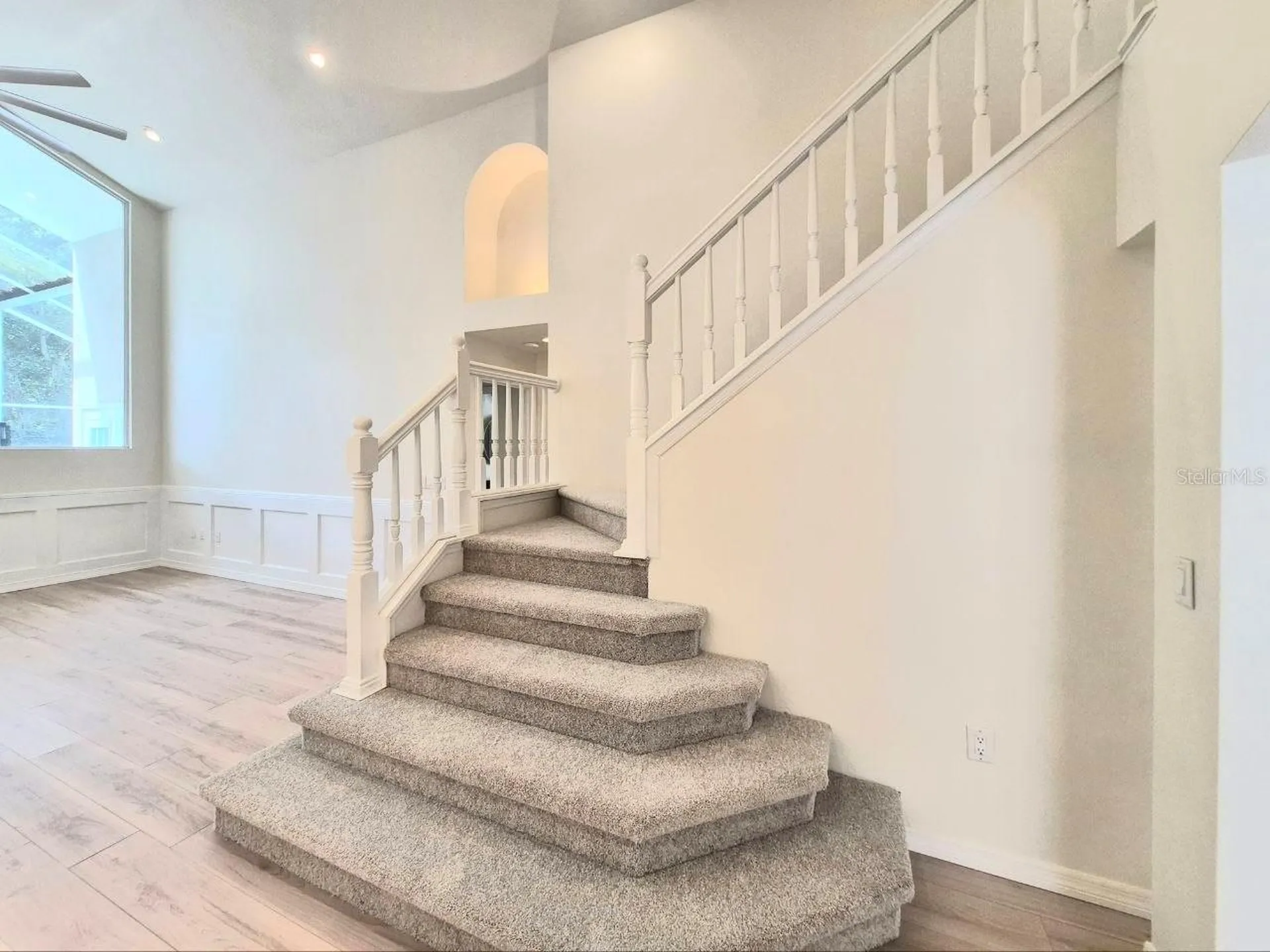 2214 Green Oaks Lane Tampa FL 33612