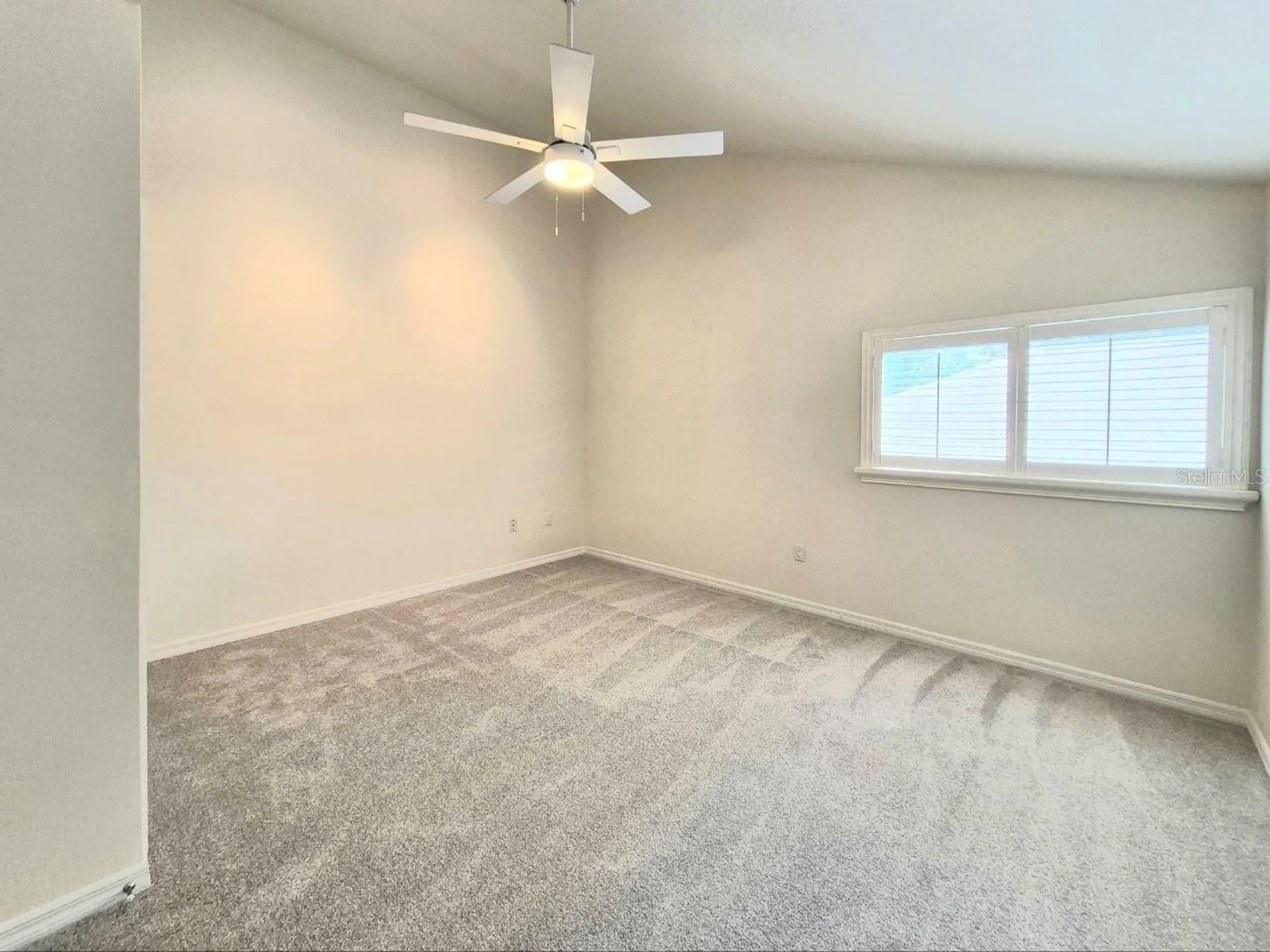 2214 Green Oaks Lane Tampa FL 33612
