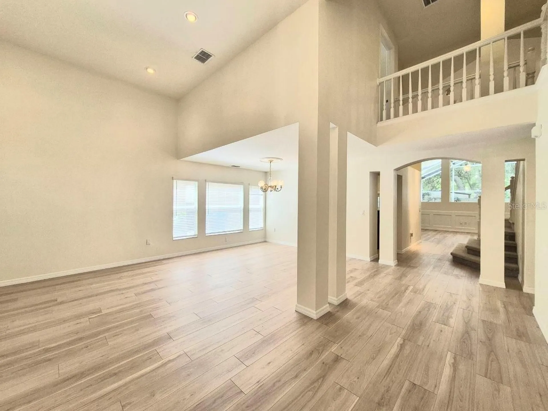 2214 Green Oaks Lane Tampa FL 33612