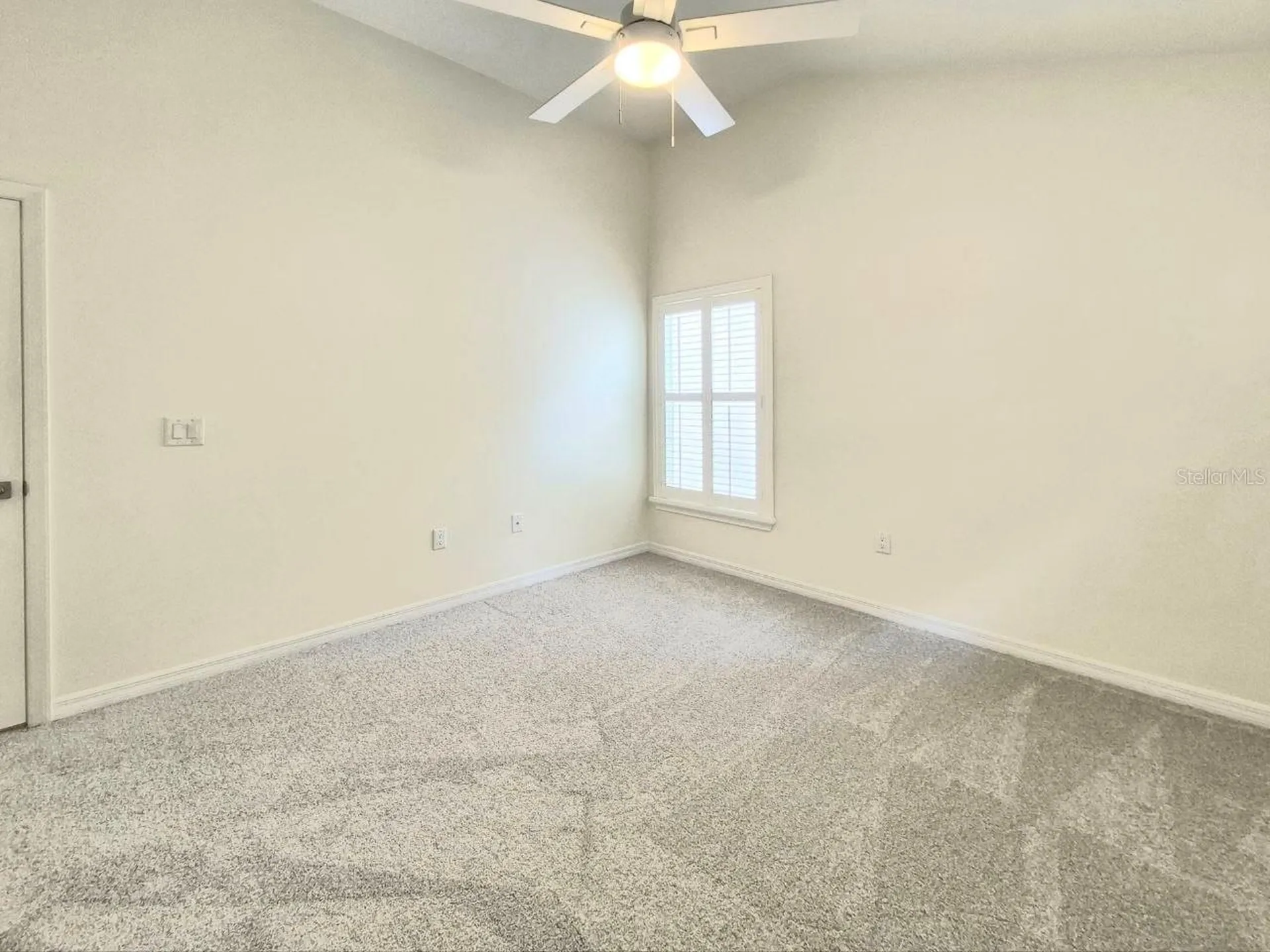2214 Green Oaks Lane Tampa FL 33612