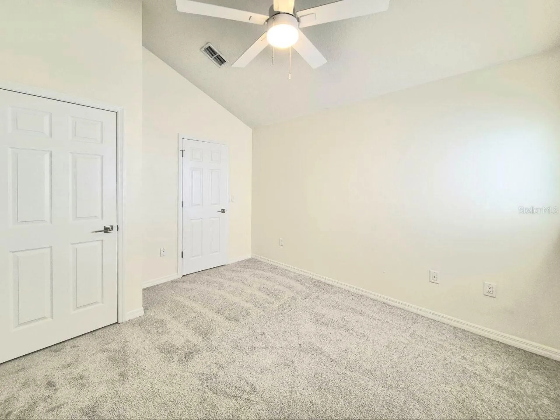 2214 Green Oaks Lane Tampa FL 33612
