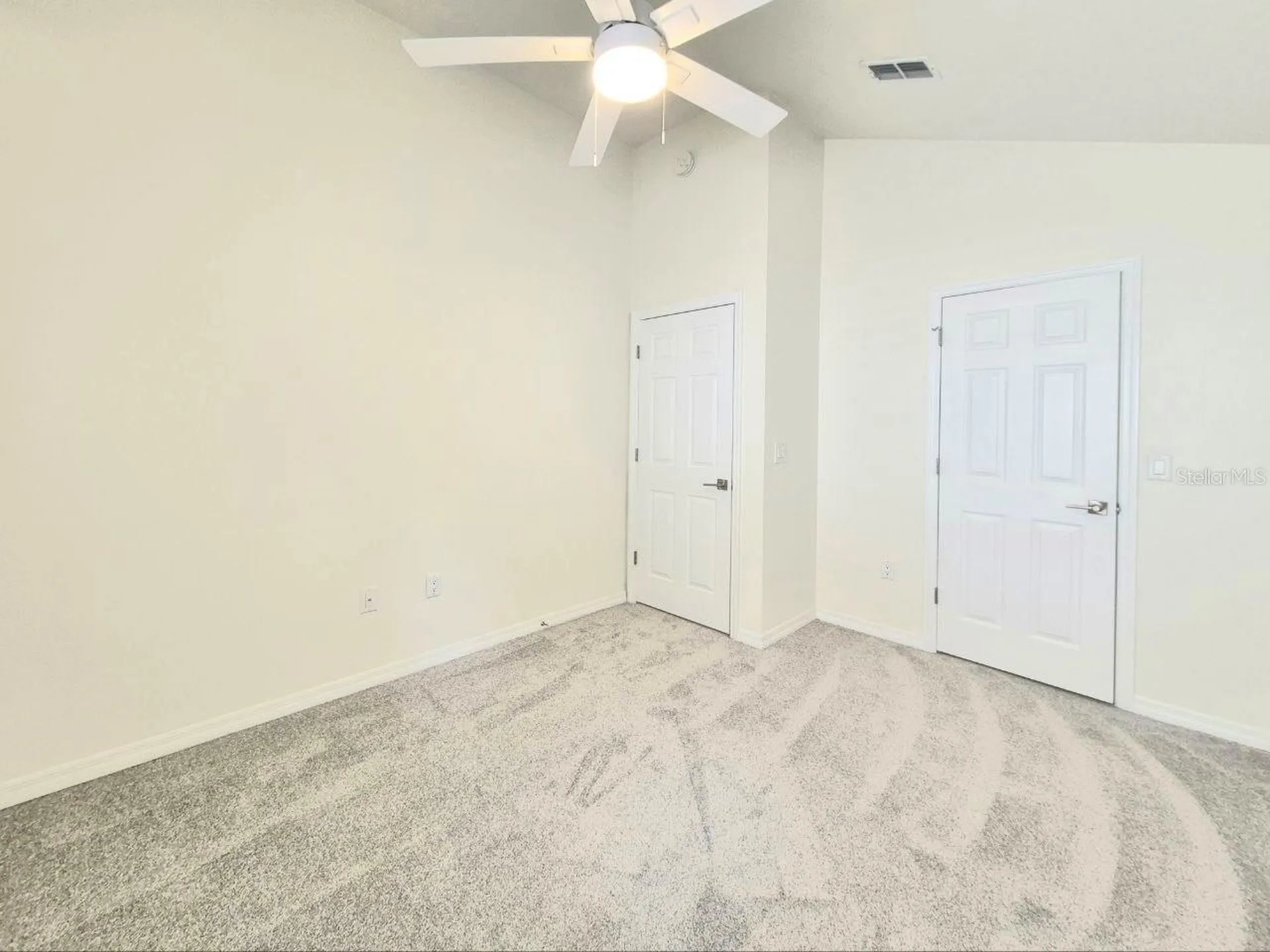 2214 Green Oaks Lane Tampa FL 33612