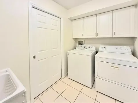 2214 Green Oaks Lane Tampa FL 33612