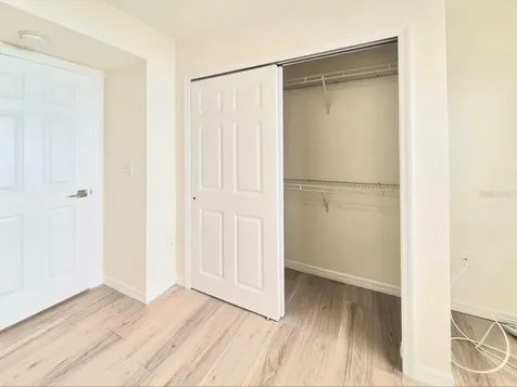 2214 Green Oaks Lane Tampa FL 33612